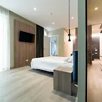 Colombo Otel 4*