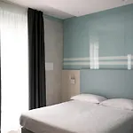 Otel Colombo 4*