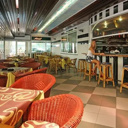 Hotel Colombo 4*