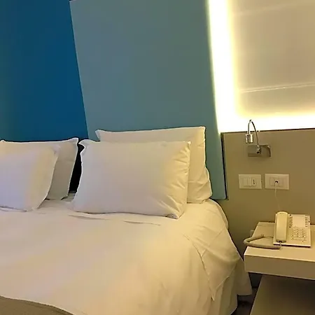 Colombo Otel 4*