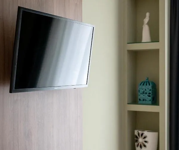 Ξενοδοχείο Colombo 4*