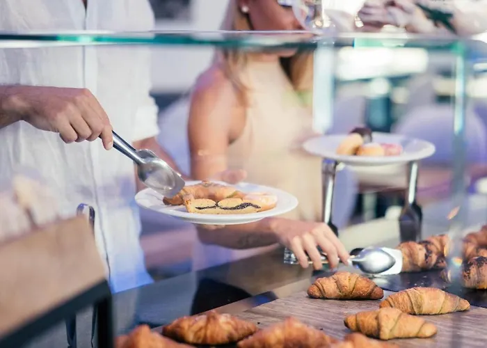 Colombo מלון לידו די ג'סולו