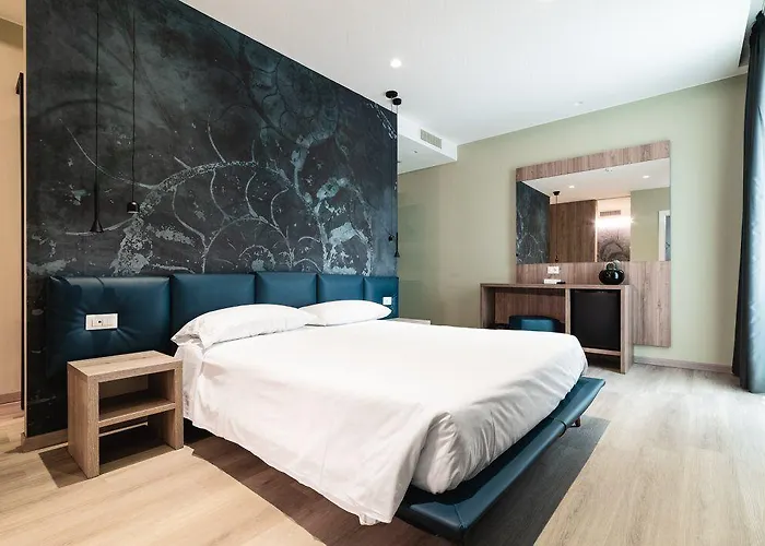 Colombo Hotel 4*